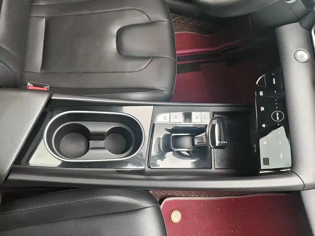 Hyundai Hyundai Elantra 2021 1.5L CVT GLS Premium Edition 2022 - thumbnail 6