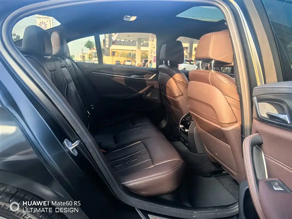 BMW BMW 5 Series Import 2021 540i Style Edition M Sport Package 2020 - thumbnail 14