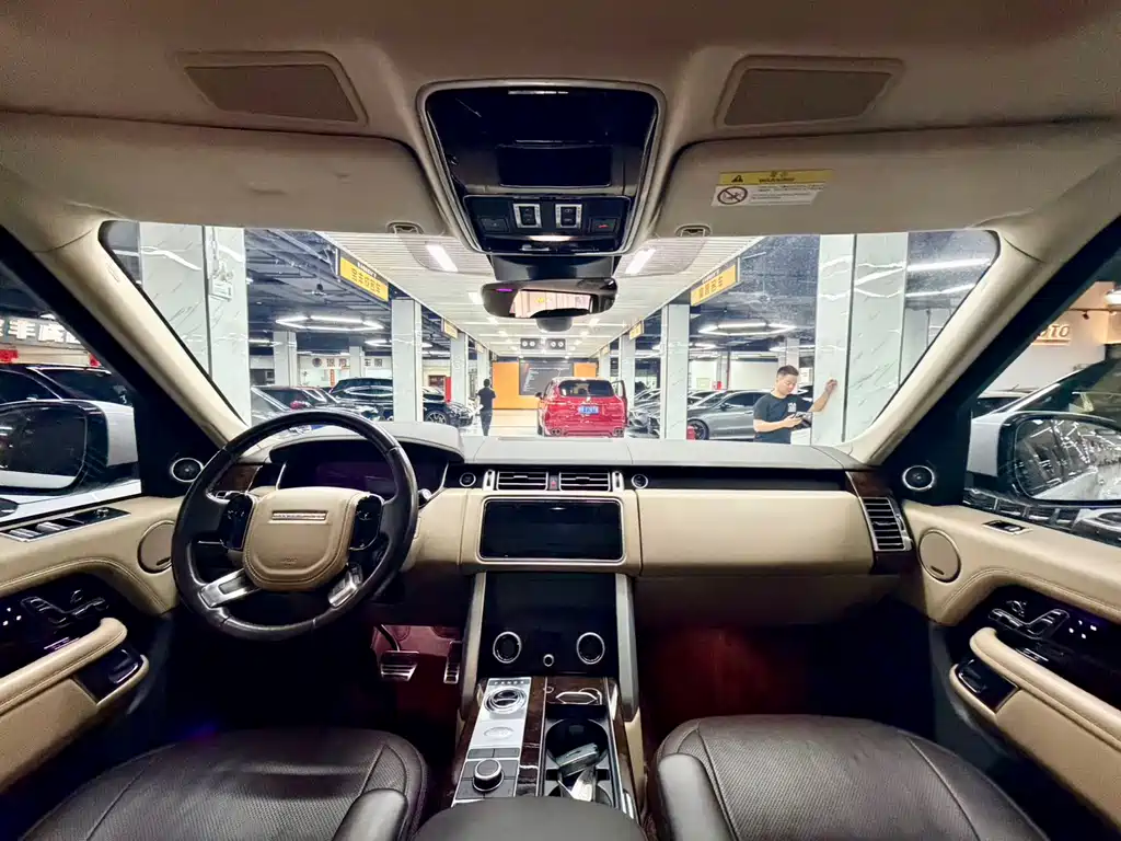 Land Rover Range Rover 2020 3.0 L6 Autobiography Long Wheelbase 2020 - thumbnail 4