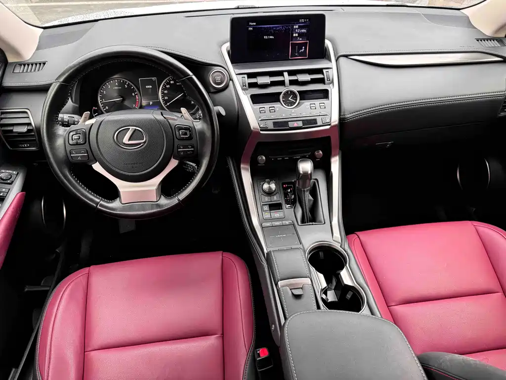 Lexus Lexus NX 200 F Sport AWD 2020 Model VI 2021 - thumbnail 13