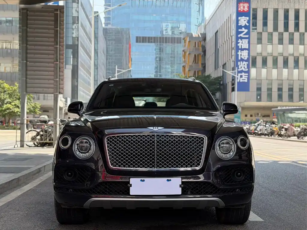 Bentley Bentayga 2016 6.0T Standard Edition 2016 - thumbnail 2
