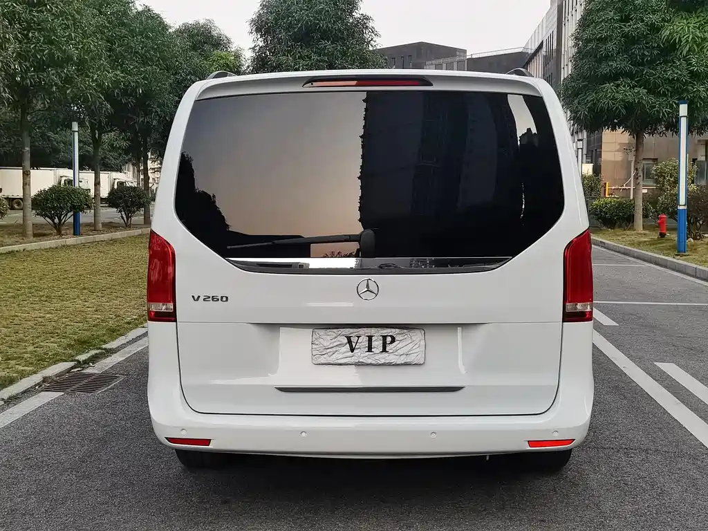 Mercedes-Benz Mercedes-Benz V-Class 2021 V 260 Exclusive Edition 2021 - thumbnail 23