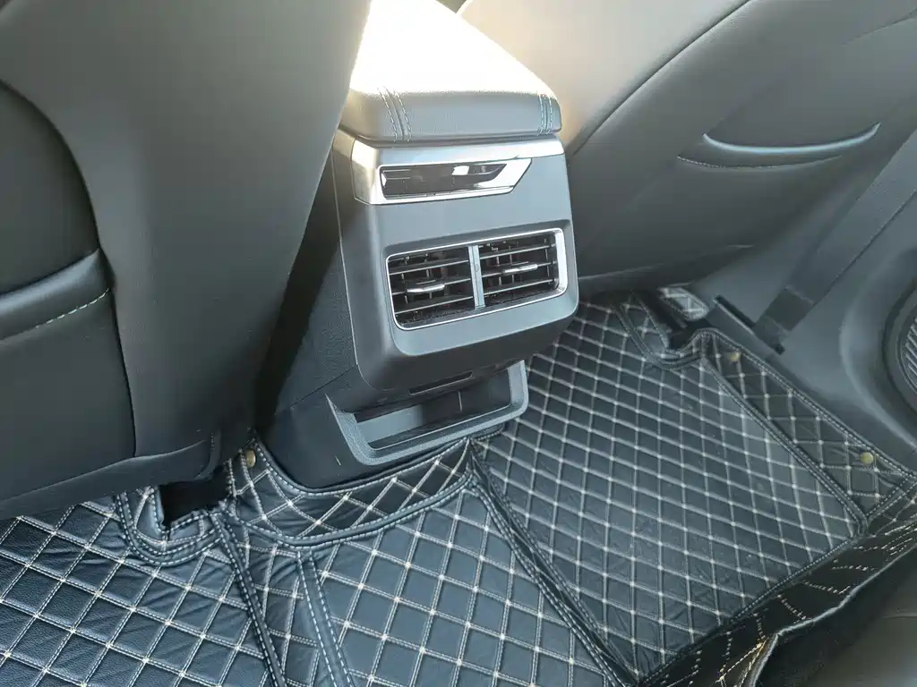 Geely Auto Geely Starray 2023 1.5TD Fuyao Edition 2023 - thumbnail 5