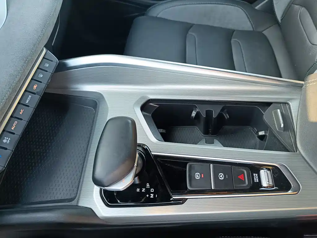 Geely Auto Geely Starray 2023 1.5TD Fuyao Edition 2023 - thumbnail 10
