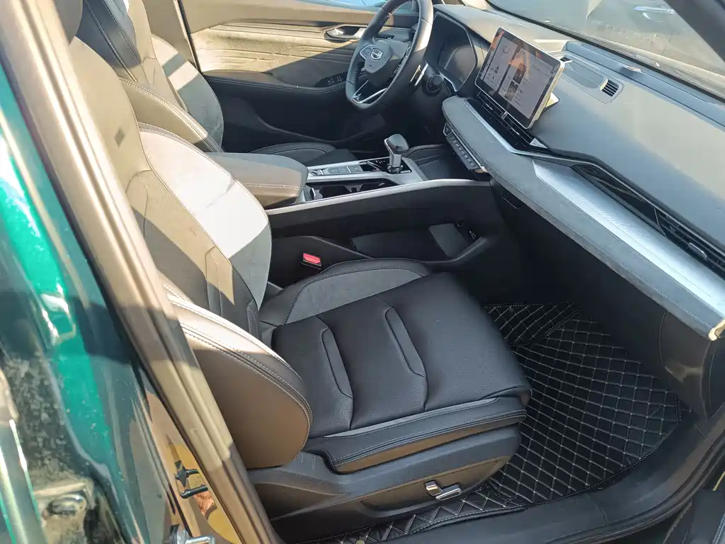 Geely Auto Geely Starray 2023 1.5TD Fuyao Edition 2023 - thumbnail 17