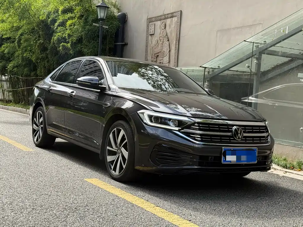 Volkswagen Volkswagen Sagitar 2024 300TSI DSG Excellence Edition 2024 - thumbnail 3