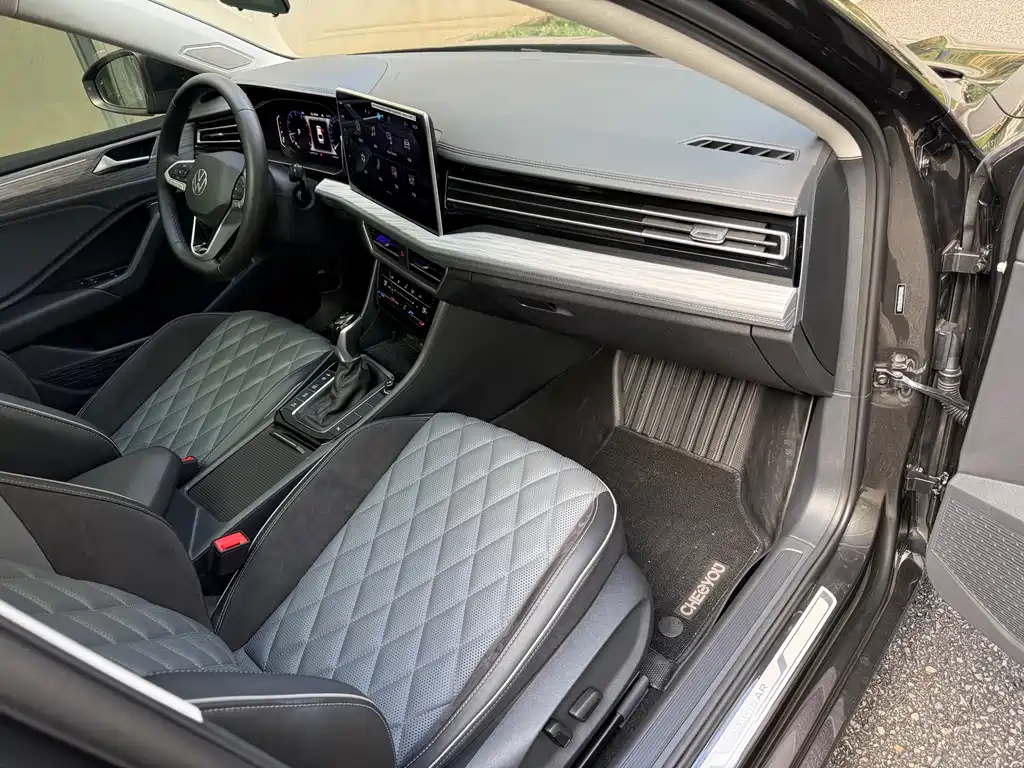 Volkswagen Volkswagen Sagitar 2024 300TSI DSG Excellence Edition 2024 - thumbnail 9