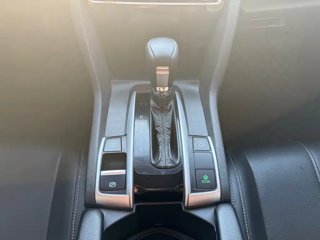 Honda Honda Civic 2019 220TURBO CVT Sport Edition China V 2019 - thumbnail 8