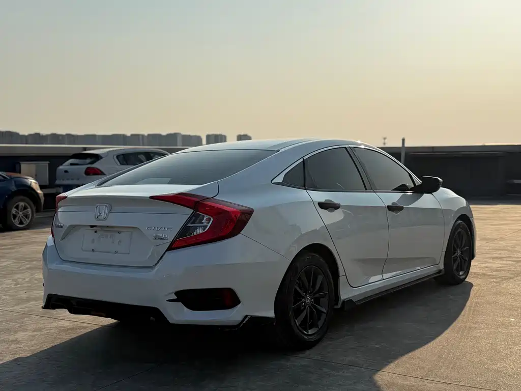 Honda Honda Civic 2019 220TURBO CVT Sport Edition China V 2019 - thumbnail 14