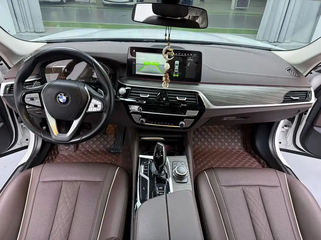 BMW BMW 5 Series 2022 530Li Leading Model Luxury Package 2022 - thumbnail 4