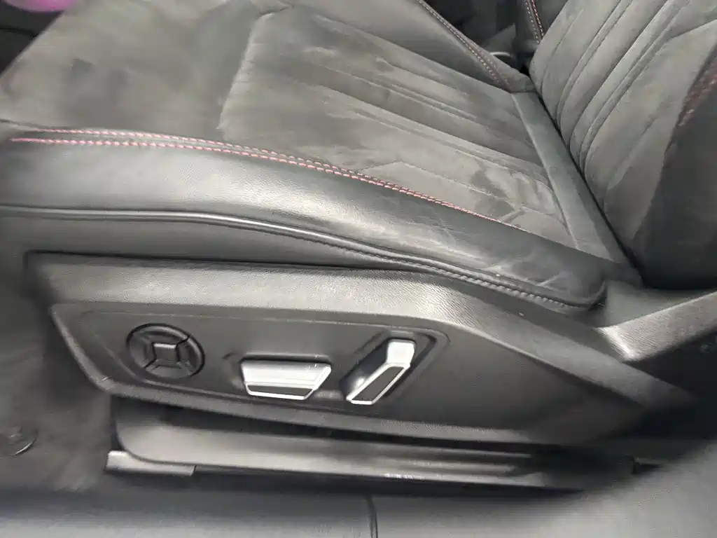 Audi Audi A6L 2024 45 TFSI Premium Dynamic Edition 2024 - thumbnail 13