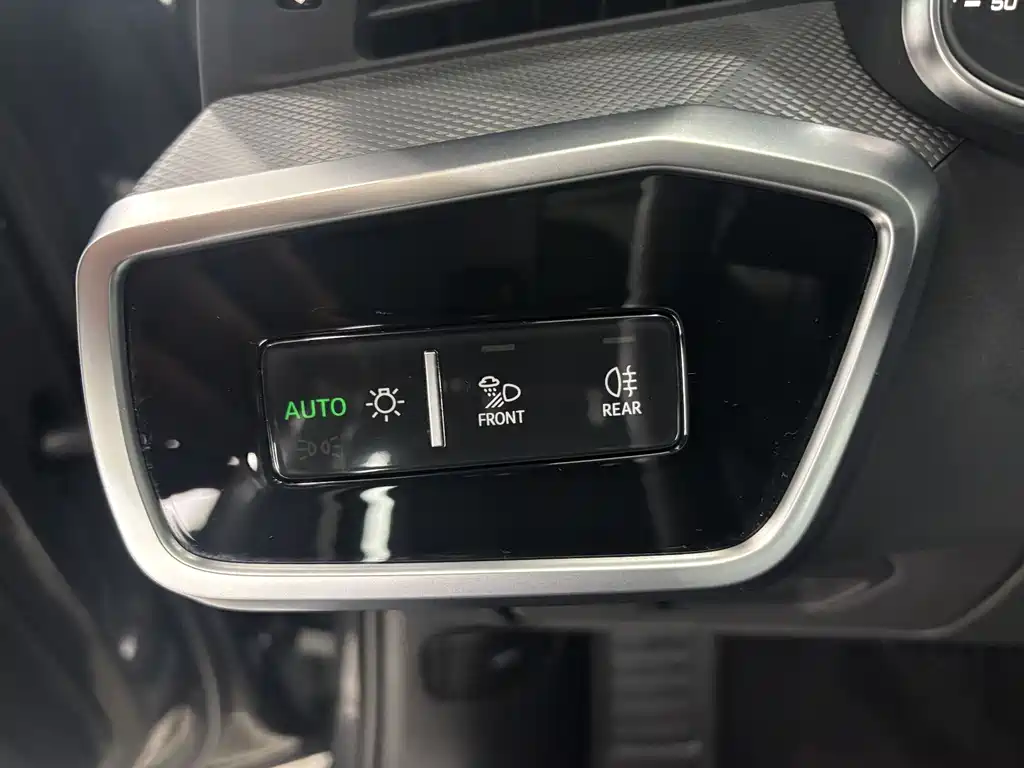 Audi Audi A6L 2024 45 TFSI Premium Dynamic Edition 2024 - thumbnail 14