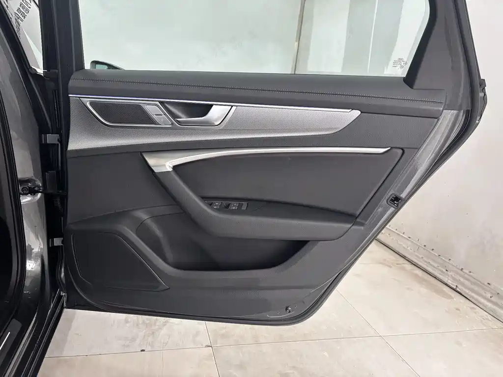 Audi Audi A6L 2024 45 TFSI Premium Dynamic Edition 2024 - thumbnail 24