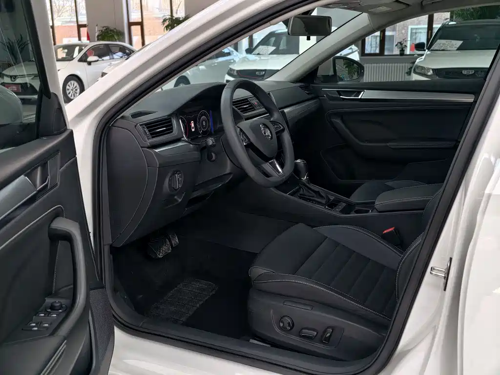 Skoda Škoda Superb 2022 TSI280 DSG Premium Edition 2022 - thumbnail 7