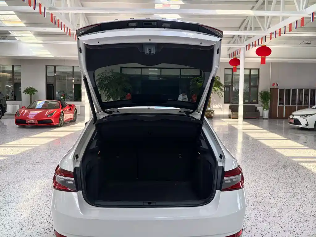 Skoda Škoda Superb 2022 TSI280 DSG Premium Edition 2022 - thumbnail 15