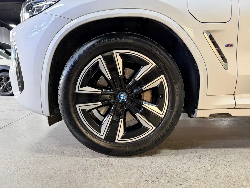 BMW BMW iX3 2022 Facelift Leading Edition 2023 - thumbnail 21