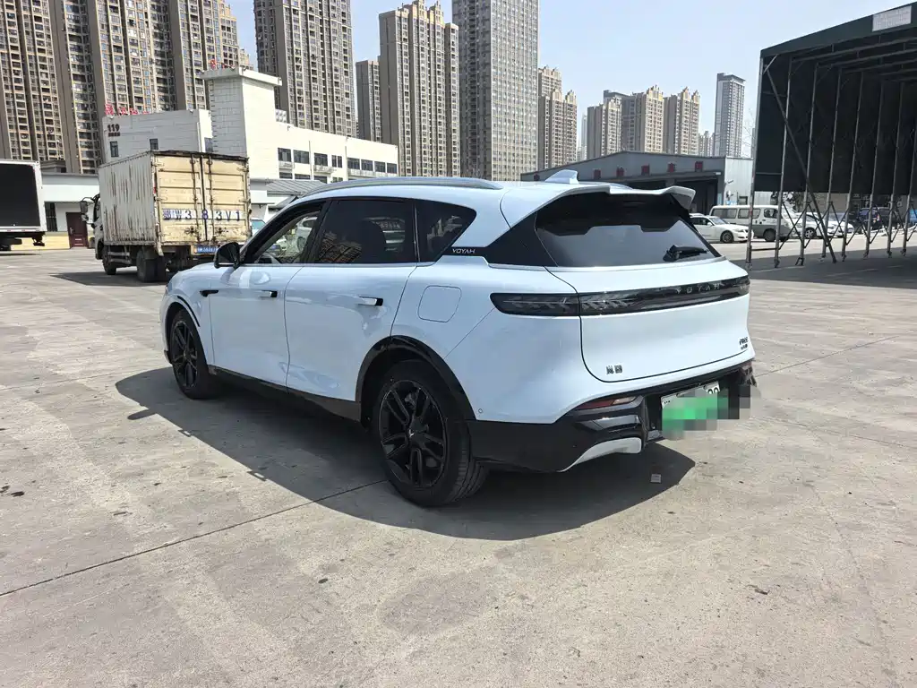 Lantu Auto Lantu FREE 2024 Extended Range Intelligent Driving Version 2024 - thumbnail 15
