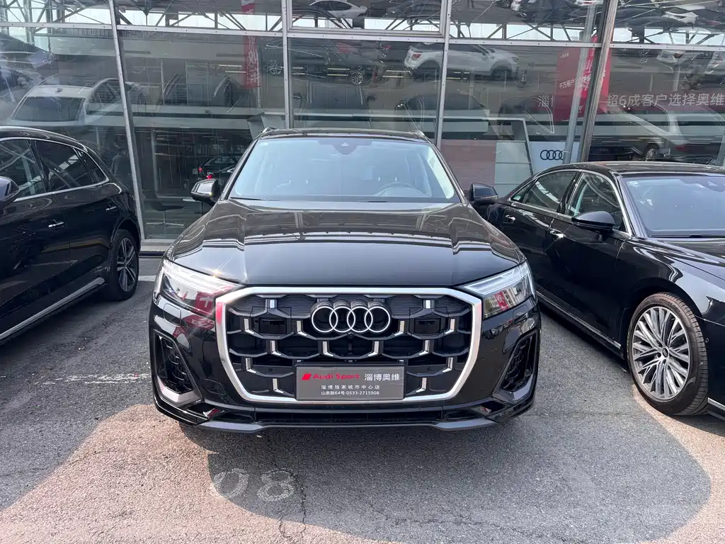 Audi Audi Q7 2025 55 TFSI quattro S line Sport Package 2026 - thumbnail 2