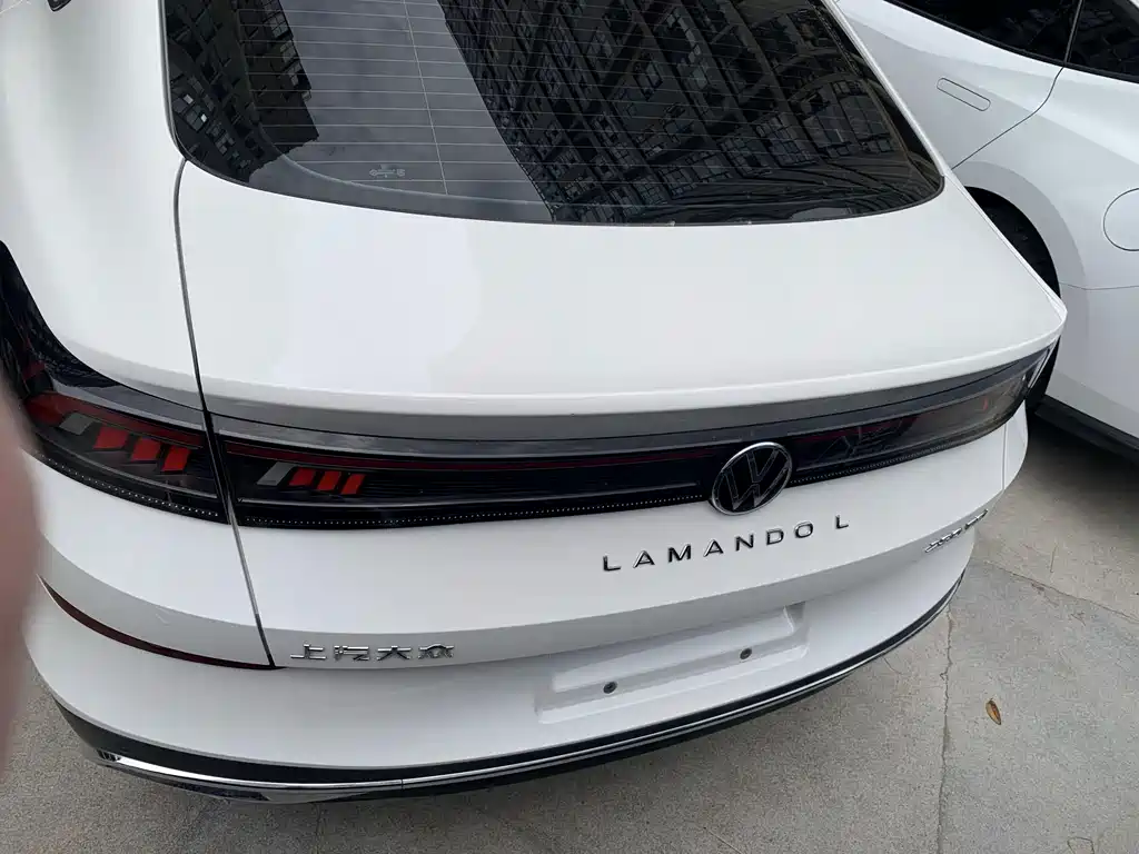 Volkswagen Lamando 2023 Lamando L 280TSI DSG Hot Edition 2023 - thumbnail 18