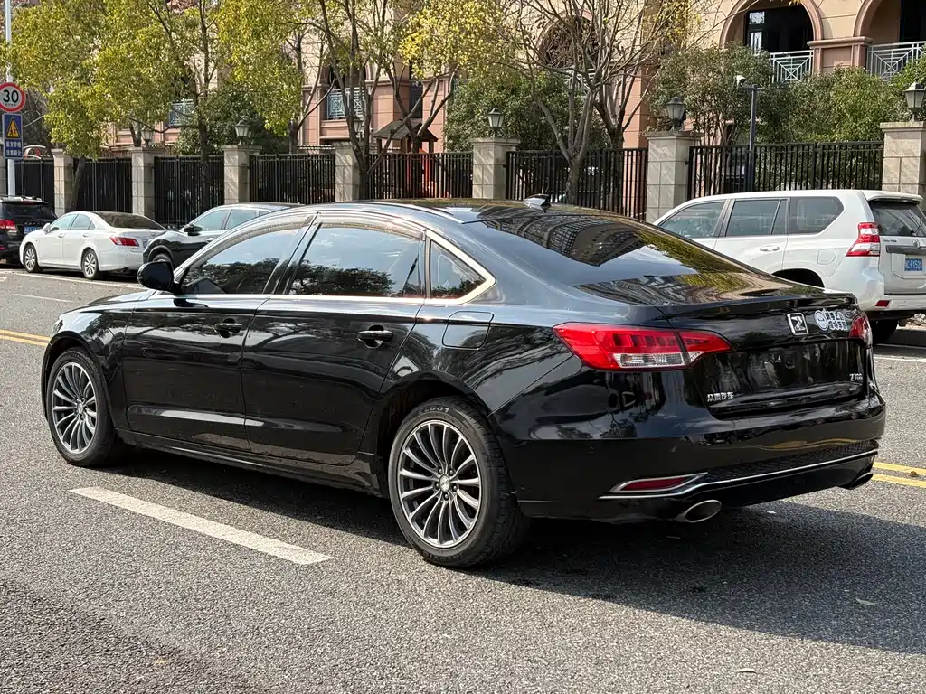 Zotye Zotye Z700 2018 Z700H 1.8T DCT Premium Edition 2018 - thumbnail 5