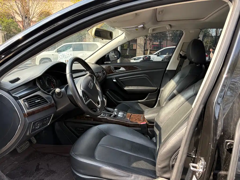 Zotye Zotye Z700 2018 Z700H 1.8T DCT Premium Edition 2018 - thumbnail 8
