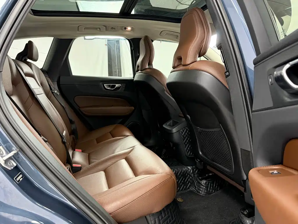 Volvo Volvo XC60 2019 T5 AWD Intelligent Edition国VI 2019 - thumbnail 6
