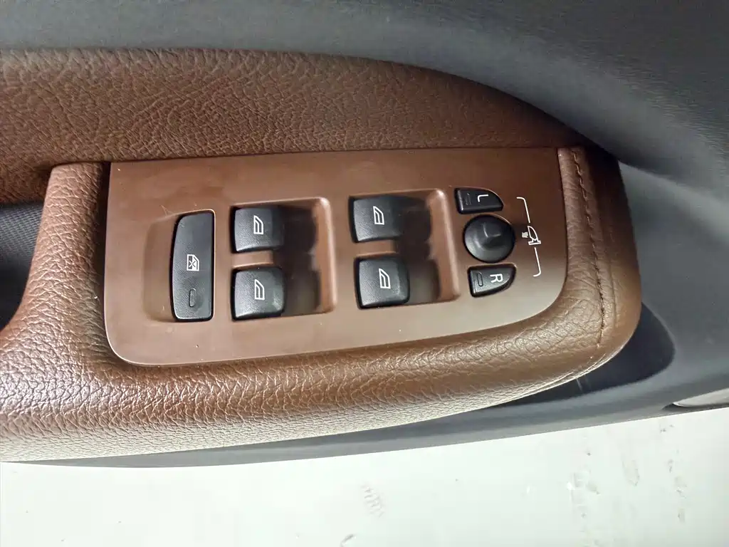 Volvo Volvo XC60 2019 T5 AWD Intelligent Edition国VI 2019 - thumbnail 14