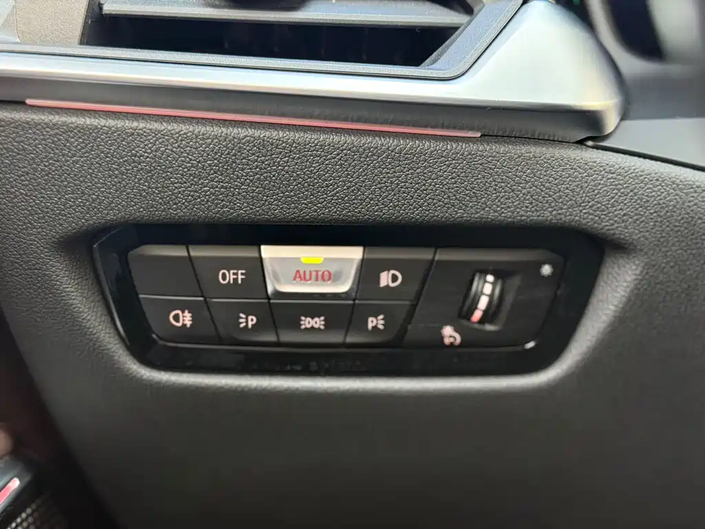 BMW BMW 3 Series 2022 320Li M Sport Package 2023 - thumbnail 26