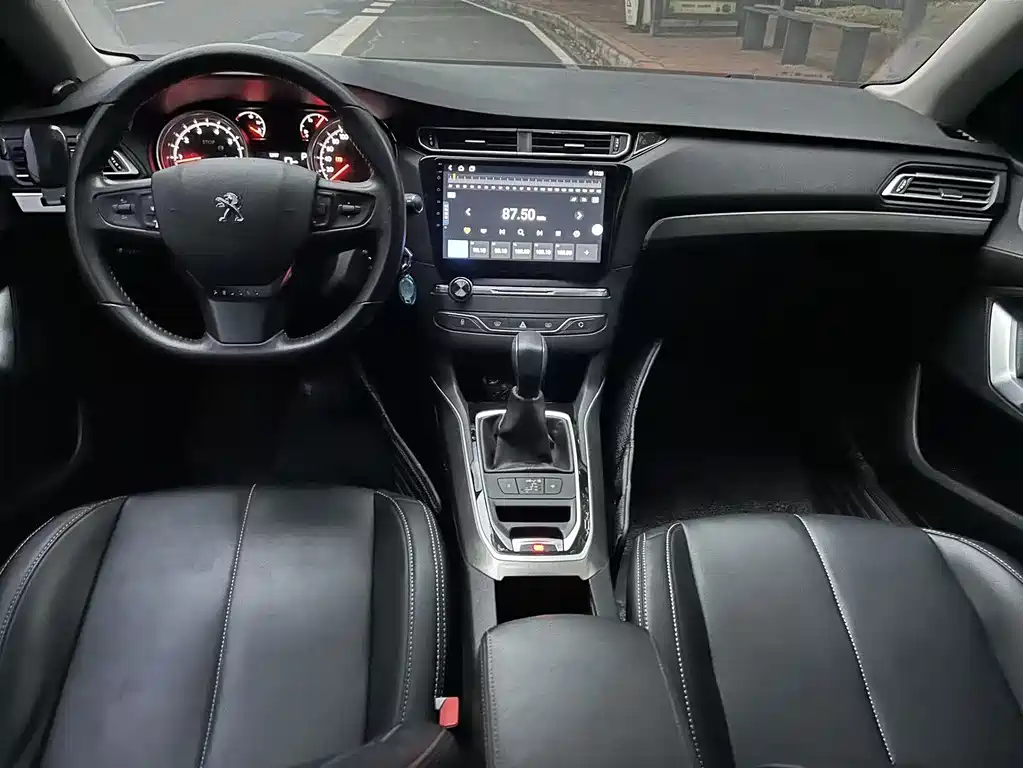 Peugeot Peugeot 408 2016 1.6T Automatic Luxury Edition 2016 - thumbnail 7