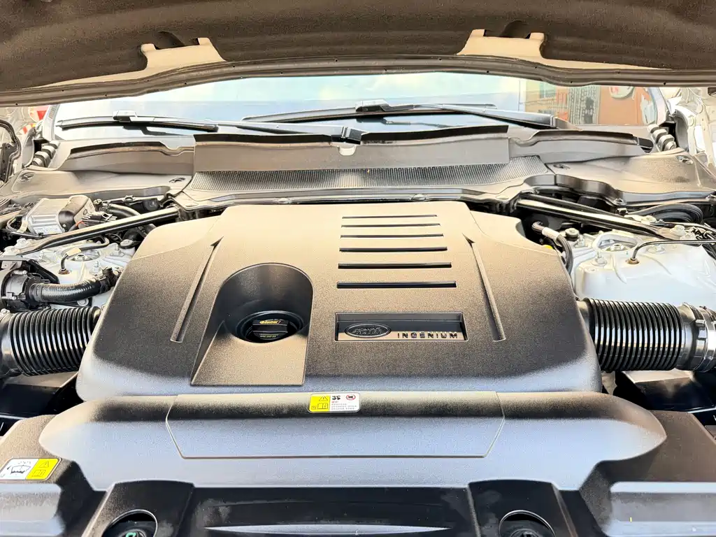 Land Rover Range Rover Sport 2020 3.0 L6 SE 2020 - thumbnail 14