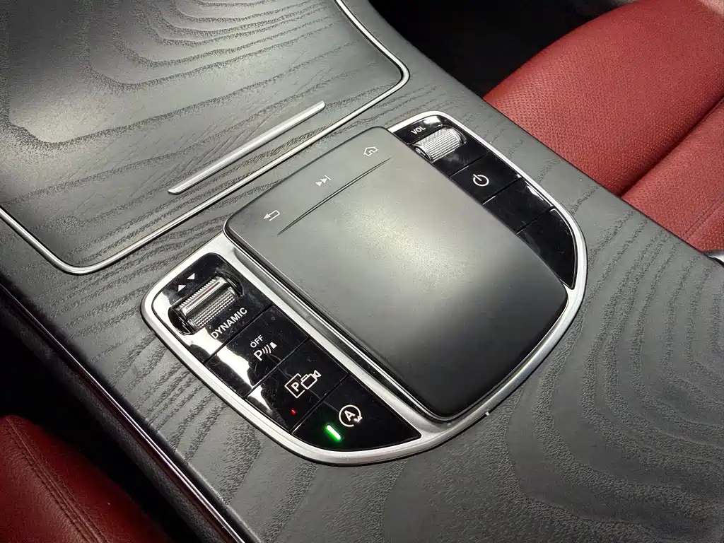 Mercedes-Benz Mercedes-Benz C-Class Coupe C 260 2019 Model 2019 - thumbnail 17