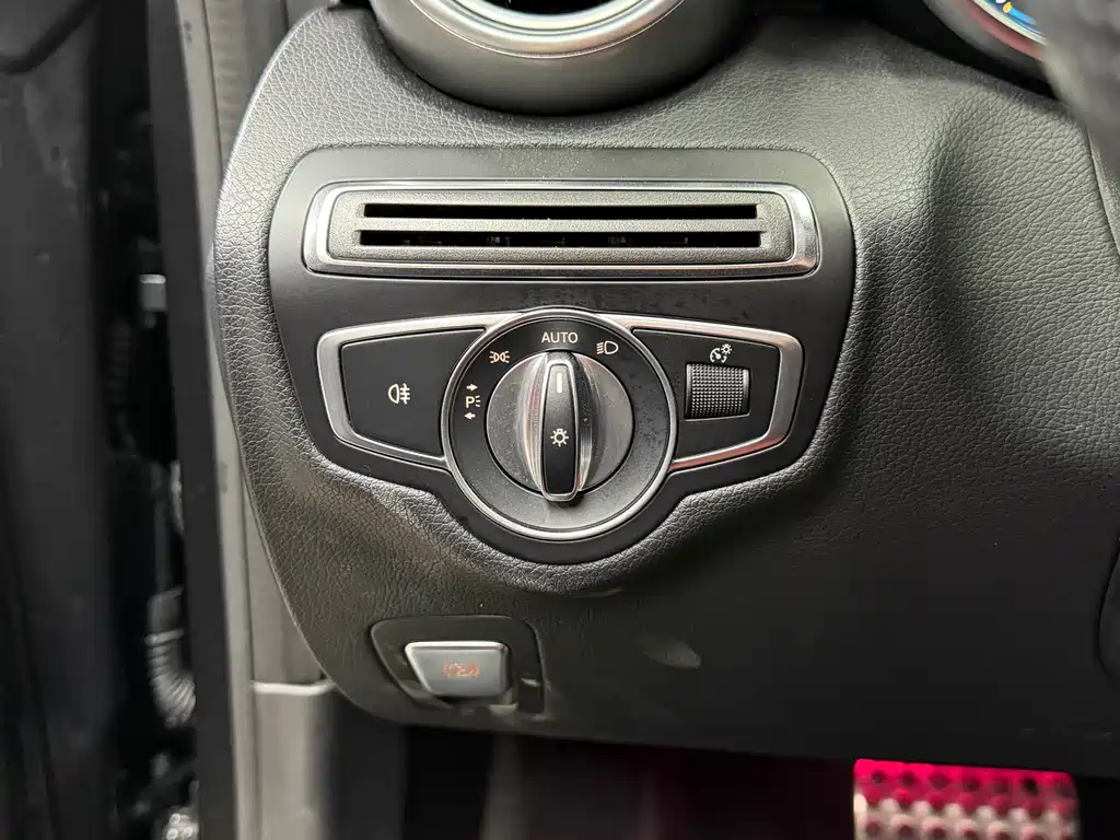 Mercedes-Benz Mercedes-Benz C-Class Coupe C 260 2019 Model 2019 - thumbnail 18