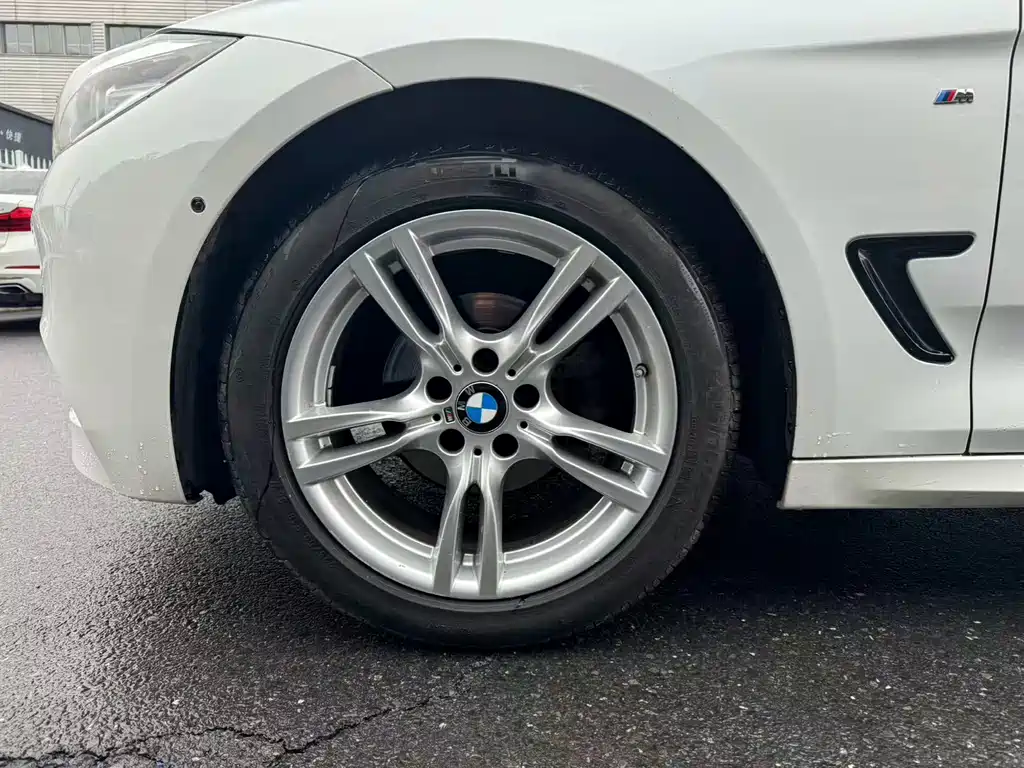 BMW BMW 3 Series GT 2019 320i Fashion Edition 2020 - thumbnail 5