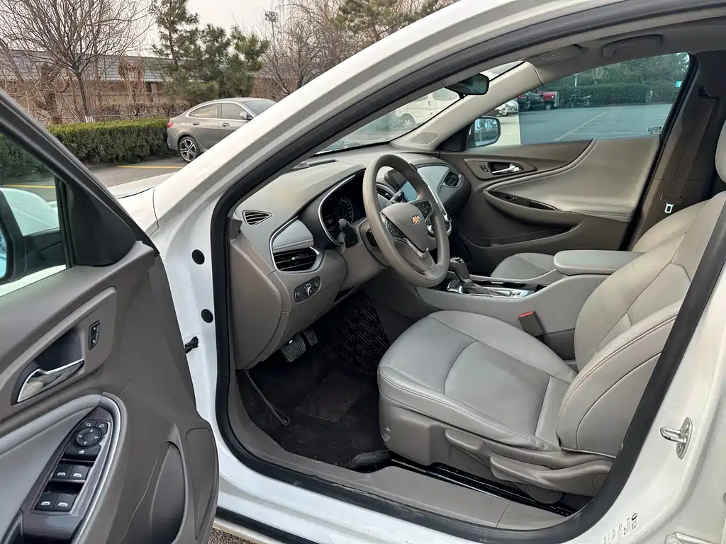 Chevrolet Malibu XL 2019 535T CVT Premier Edition 2020 - thumbnail 9