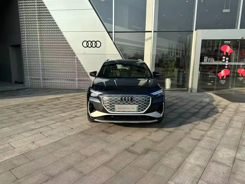 Audi Audi Q4 e-tron 2024 40 e-tron Edition One 2024 - thumbnail 2