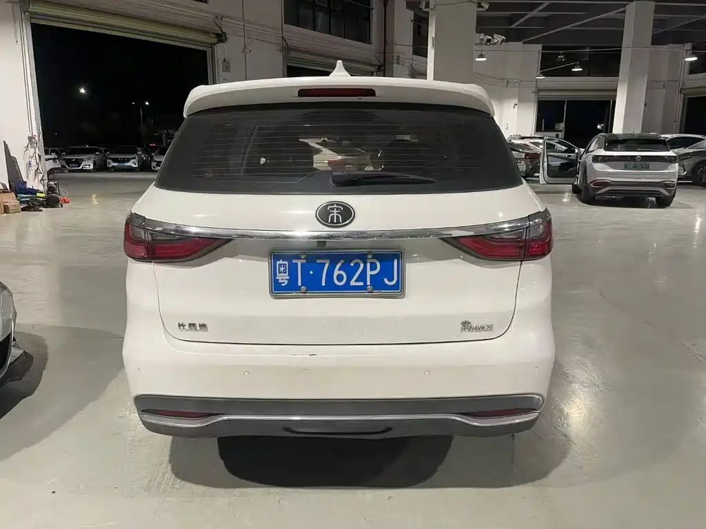 BYD BYD Song MAX 2018 1.5T Automatic Intelligent Luxury 6-Seat 2019 - thumbnail 4