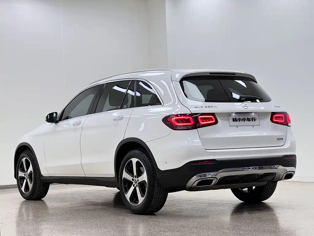 Mercedes-Benz Mercedes-Benz GLC 2022 GLC 260 L 4MATIC Sport Edition 2022 - thumbnail 5