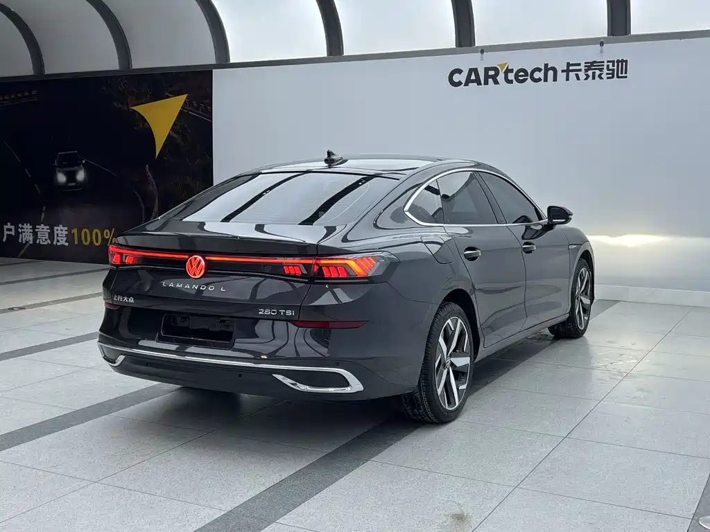 Volkswagen Lamando 2022 Lamando L 280TSI DSG Cool & Spicy Edition 2022 - thumbnail 4