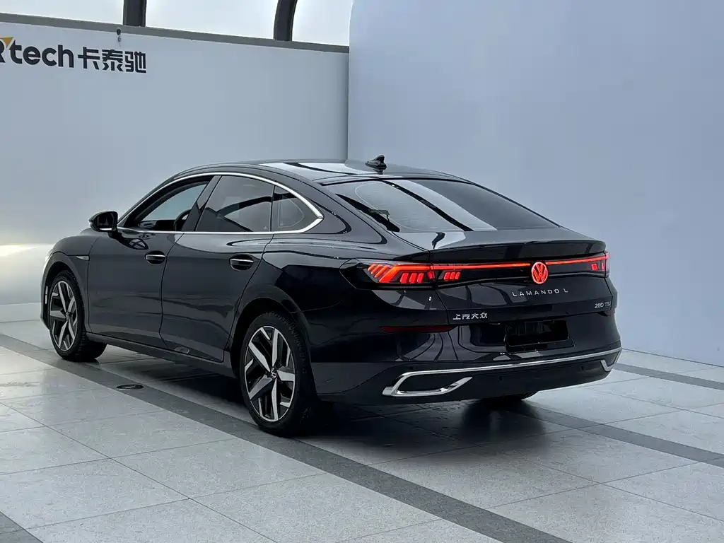 Volkswagen Lamando 2022 Lamando L 280TSI DSG Cool & Spicy Edition 2022 - thumbnail 5
