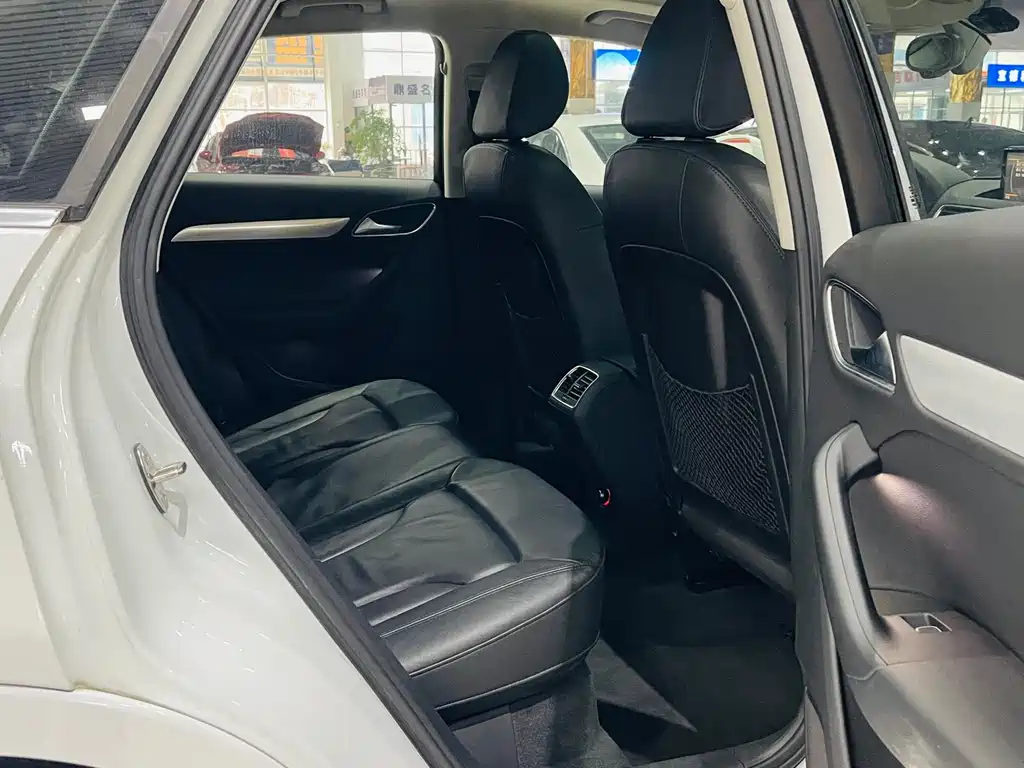 Audi Audi Q3 2015 35 TFSI Comfort Line 2014 - thumbnail 10