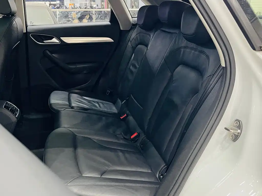 Audi Audi Q3 2015 35 TFSI Comfort Line 2014 - thumbnail 13