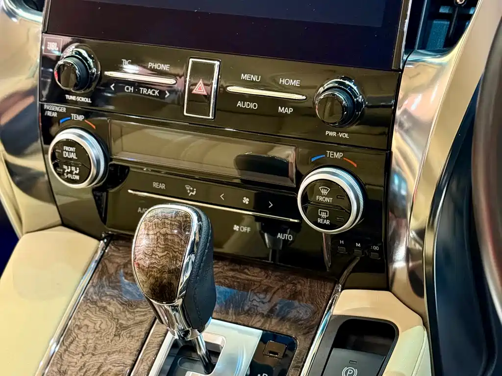 Toyota Alphard 2020 Dual Engine 2.5L Prestige Edition 2025 - thumbnail 18