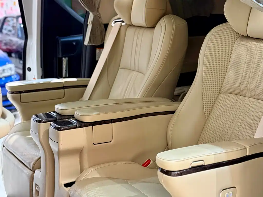 Toyota Alphard 2020 Dual Engine 2.5L Prestige Edition 2025 - thumbnail 19