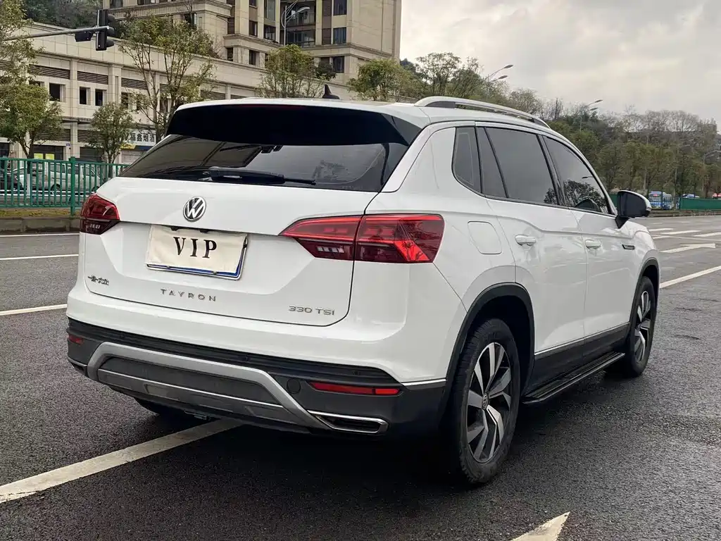 Volkswagen Tayron 2020 330TSI Two-Wheel Drive Luxury Intelligent Connectivity Edition 2021 - thumbnail 3