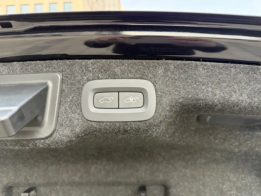 Volvo Volvo S90 2025 B5 Intelligent Luxury Edition 2024 - thumbnail 27