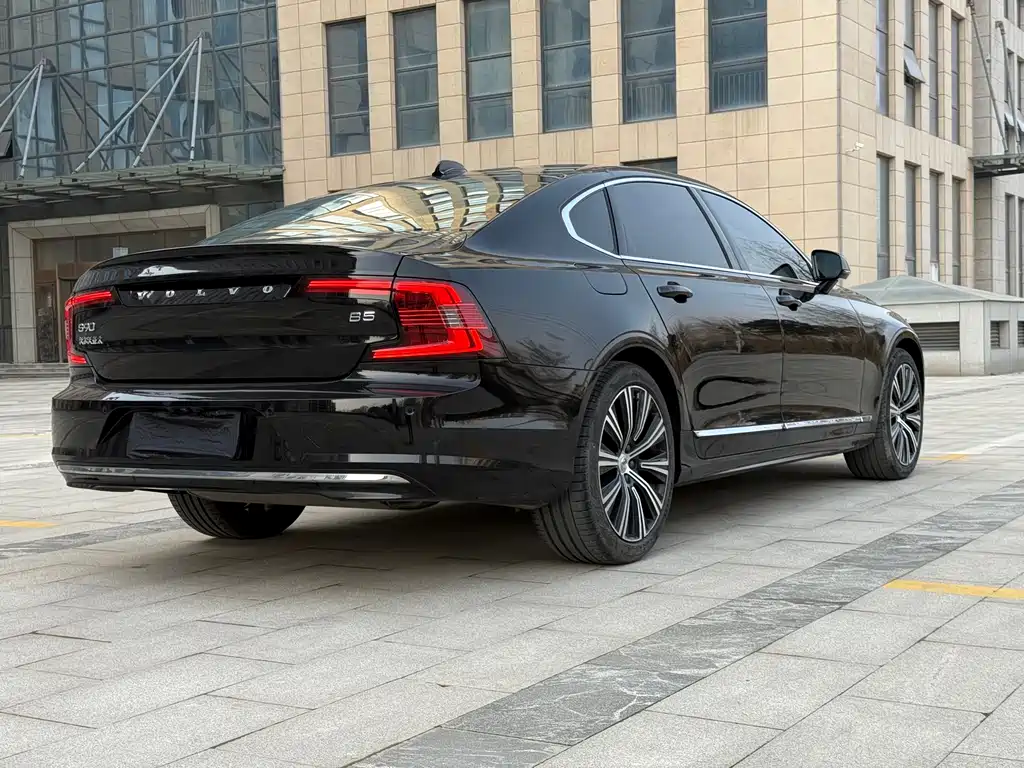 Volvo Volvo S90 2025 B5 Intelligent Luxury Edition 2024 - thumbnail 28