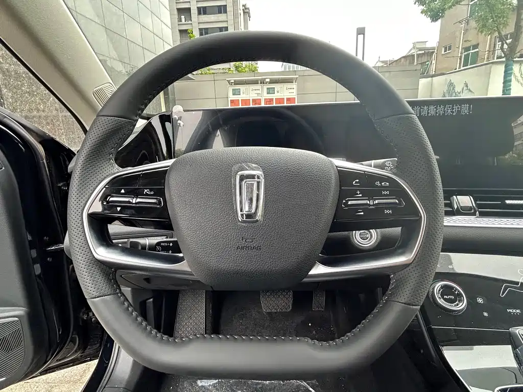 Bestune Bestune B70 2021 1.5T Automatic Enjoy Edition 2022 - thumbnail 4