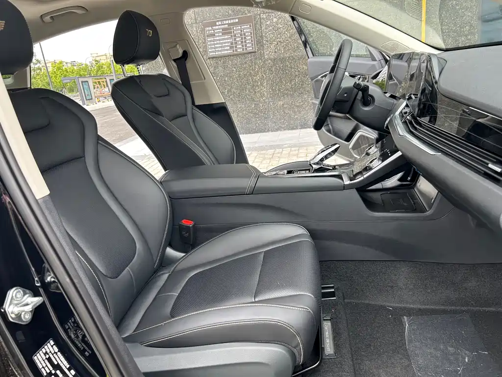 Bestune Bestune B70 2021 1.5T Automatic Enjoy Edition 2022 - thumbnail 6