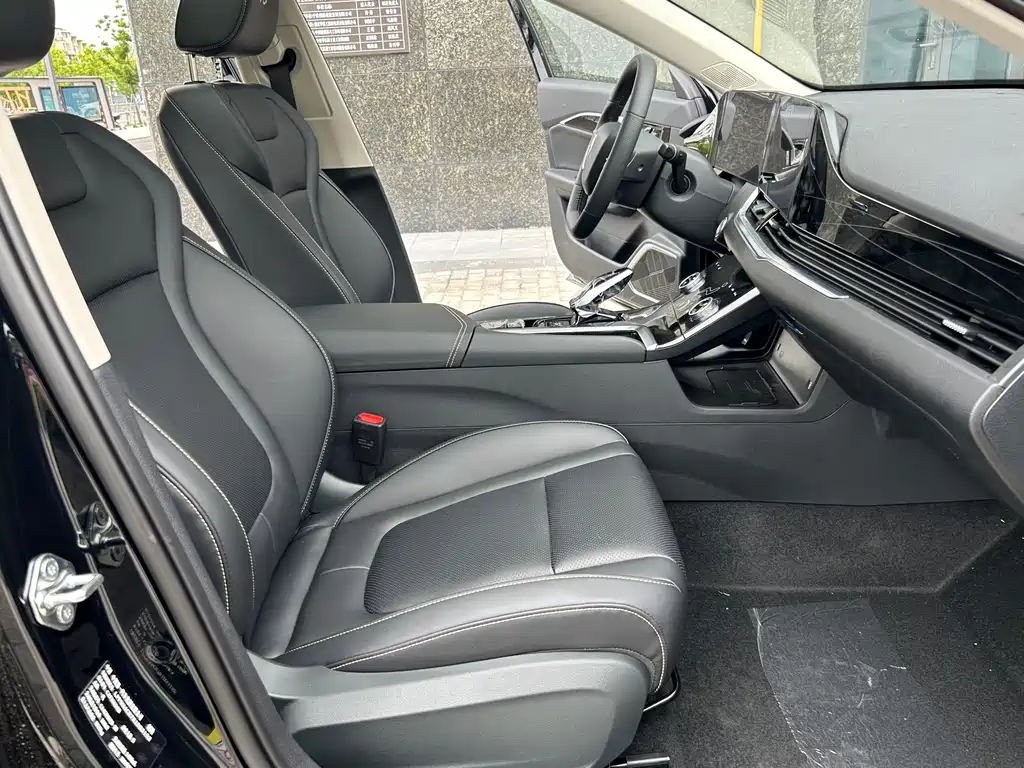 Bestune Bestune B70 2021 1.5T Automatic Enjoy Edition 2022 - thumbnail 9