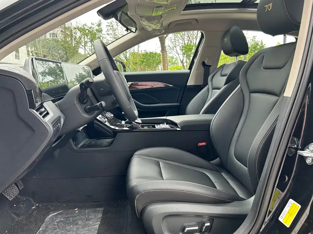 Bestune Bestune B70 2021 1.5T Automatic Enjoy Edition 2022 - thumbnail 13